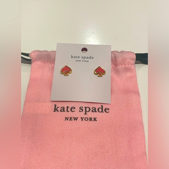 🩷NWT Kate Spade Pink Spade Enamelled Stud Earrings 🩷 - Picture 4 of 5